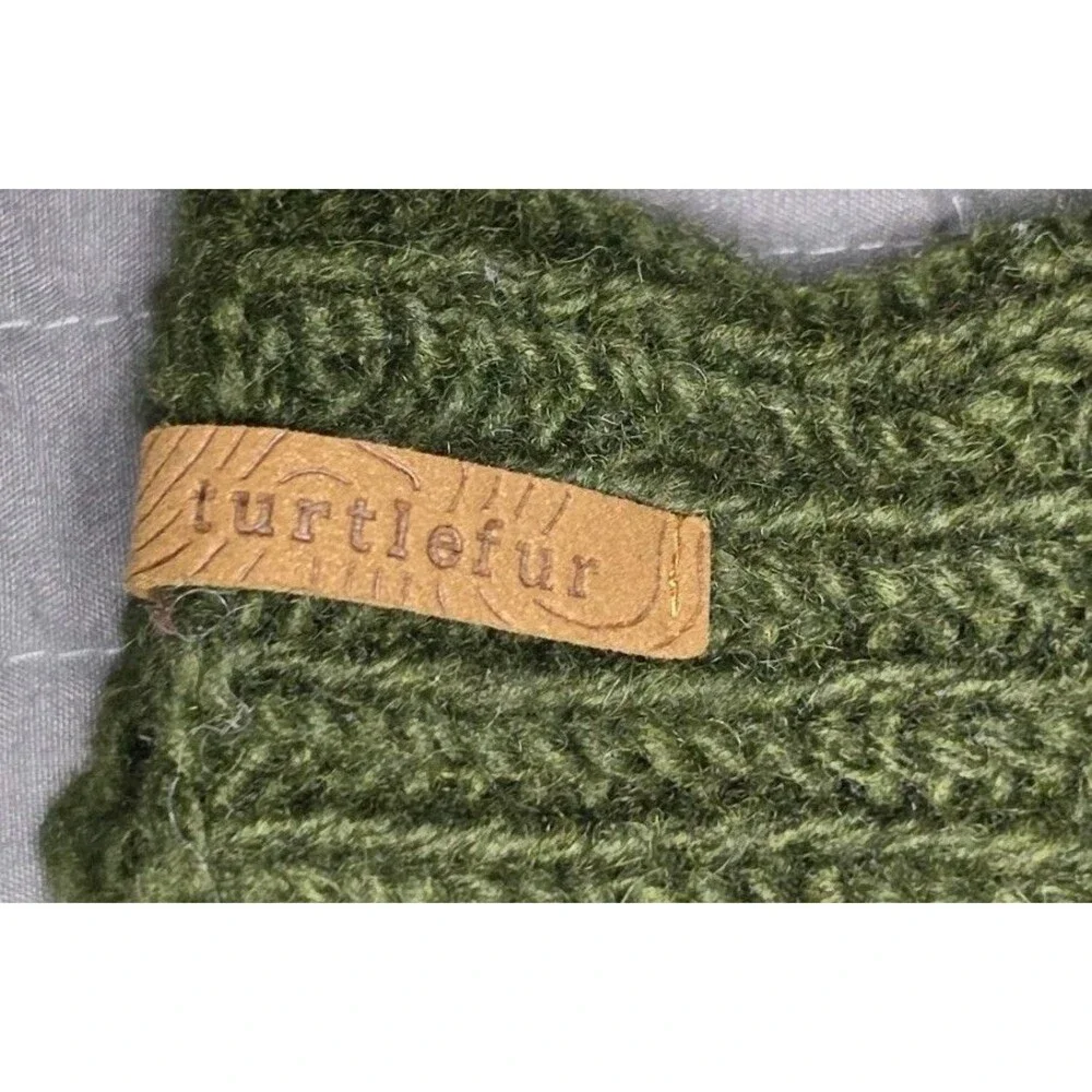 Turtle Fur Women Fair Isle Wool Mittens Lined Green Made in Nepal One Size